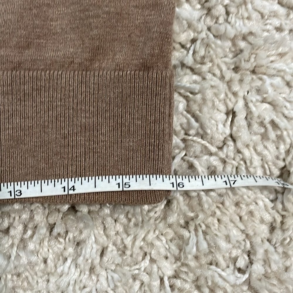 Banana Republic Soft Wool Ruffle Cardigan - Picture 10 of 12